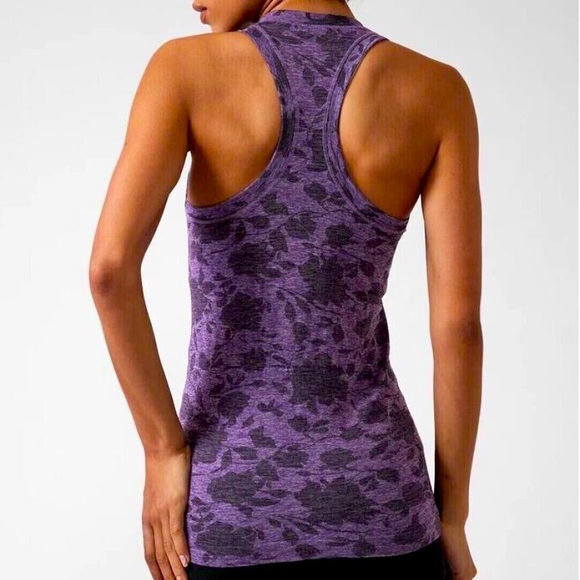 Athleta Momentum Floral Tank Wandering Floral Basalt Violet S NWT - Picture 2 of 11